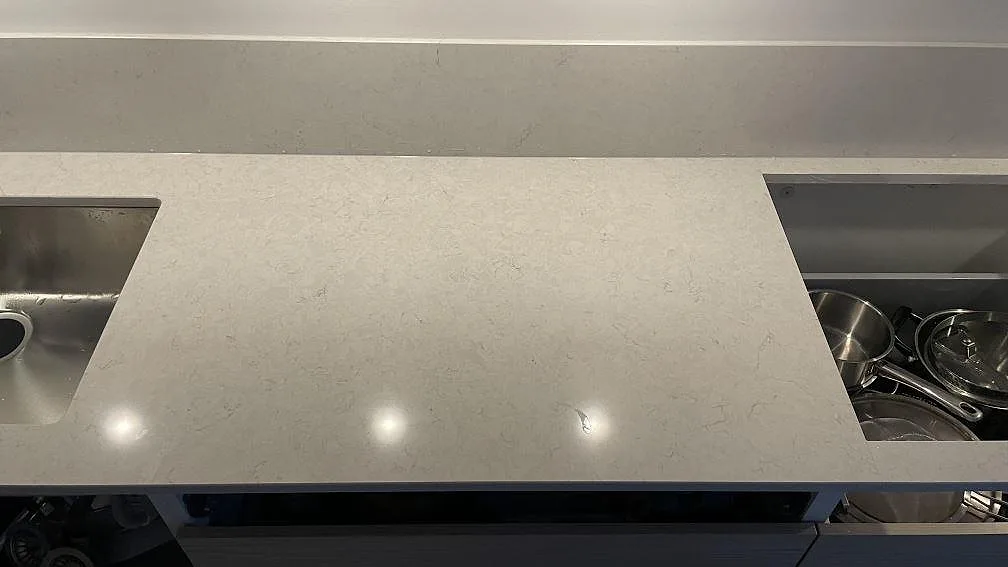 Køkkenbordplade i Silestone Snowy Ibiza, Malmö – billede 5
