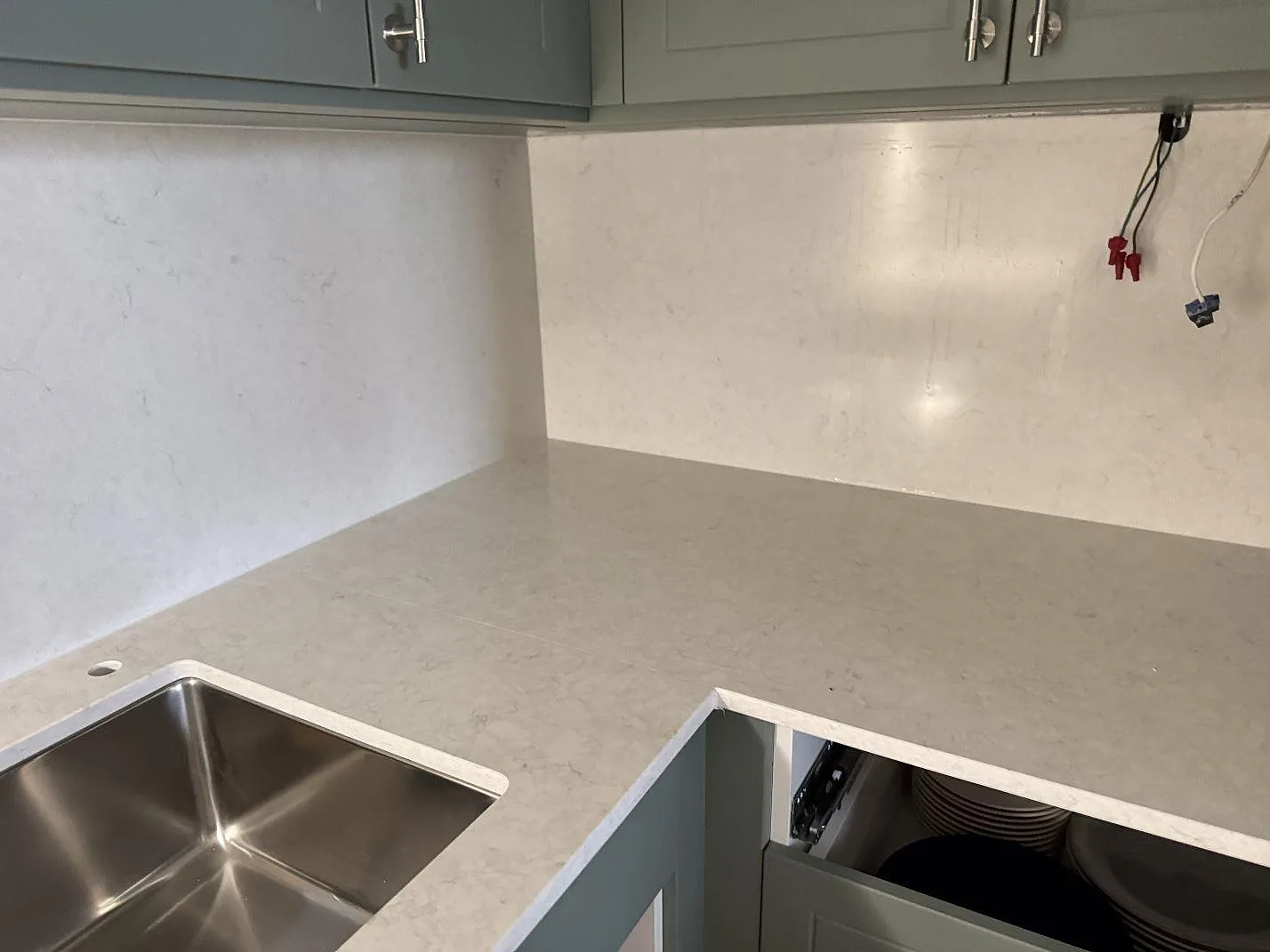 Køkkenbordplade i Silestone Snowy Ibiza, Malmö – billede 3