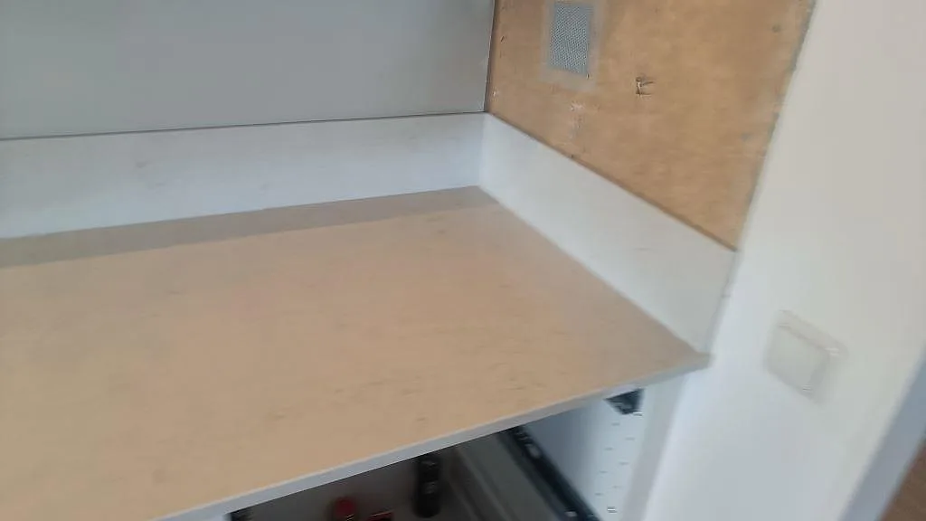 Køkkenbordplade i Silestone Snowy Ibiza, Önnestad – billede 7
