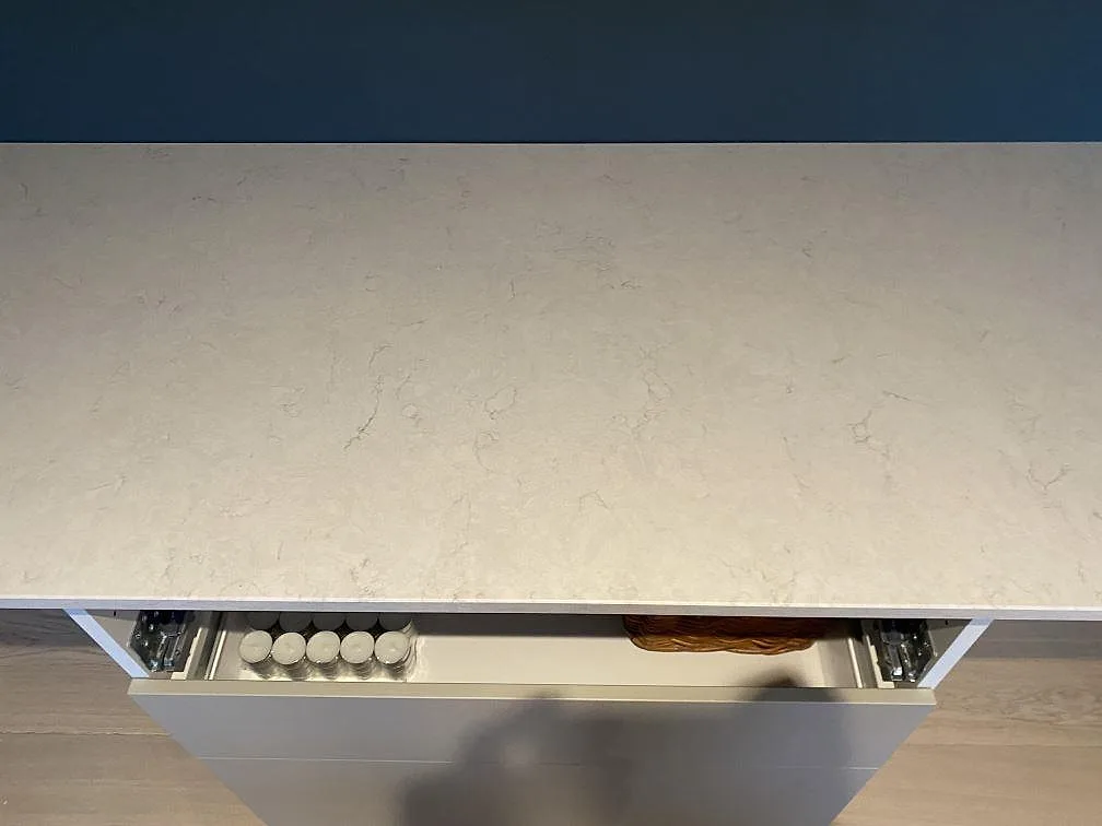 Køkkenbordplade i Silestone Snowy Ibiza, Österskär – billede 5