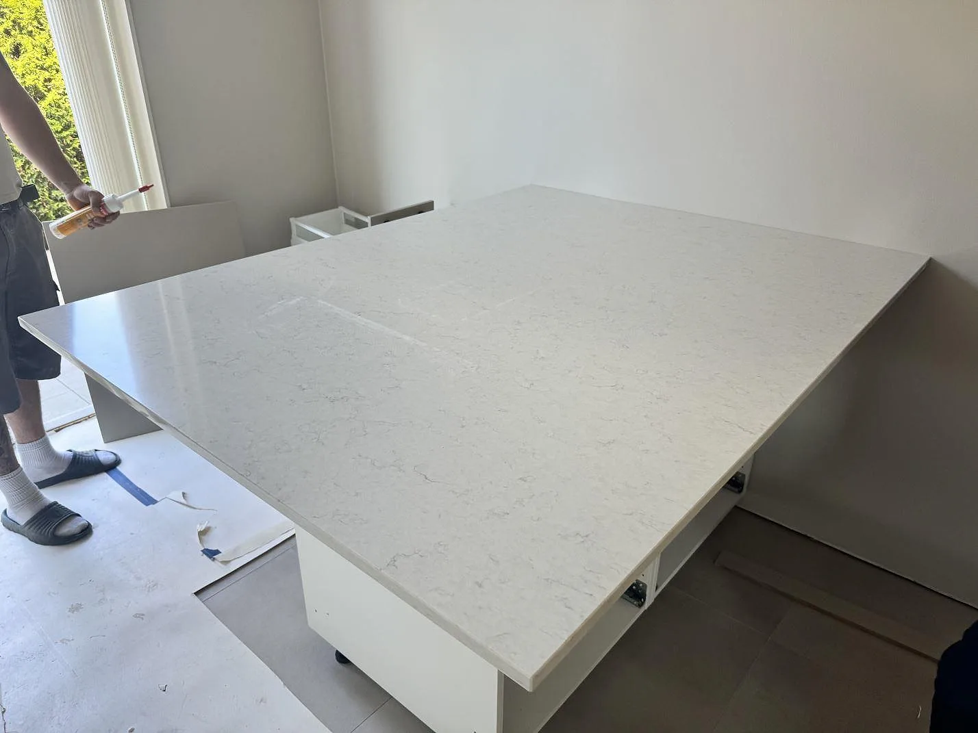Køkkenbordplade i Silestone Snowy Ibiza, Ojersjo – billede 8