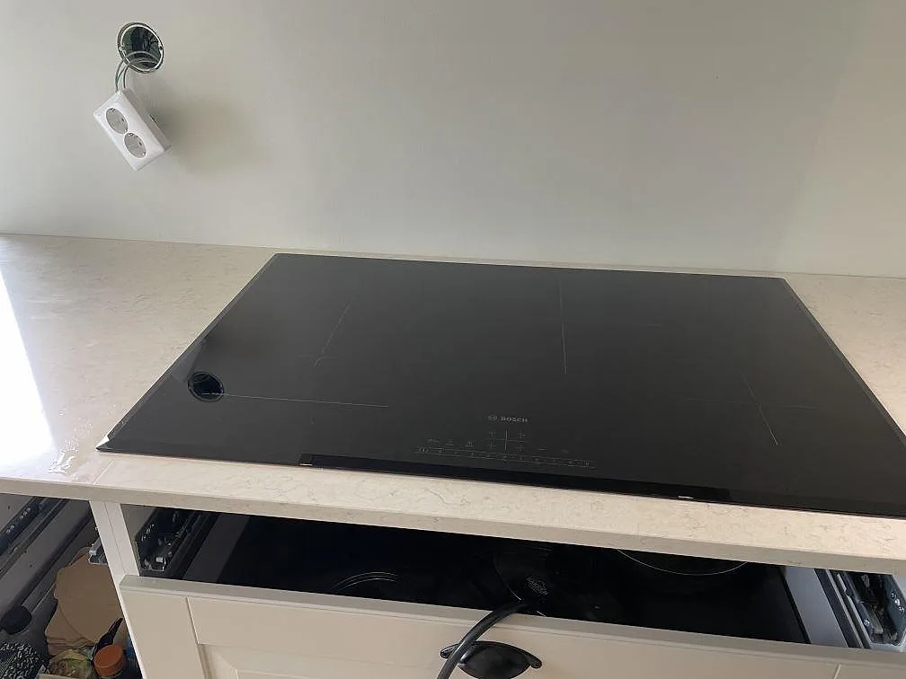 Køkkenbordplade i Silestone Snowy Ibiza, Olofstorp – billede 4
