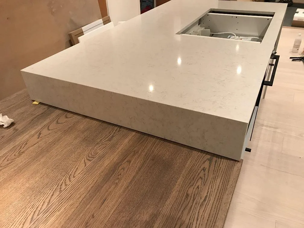 Køkkenbordplade i Silestone Snowy Ibiza, Onsala – billede 2
