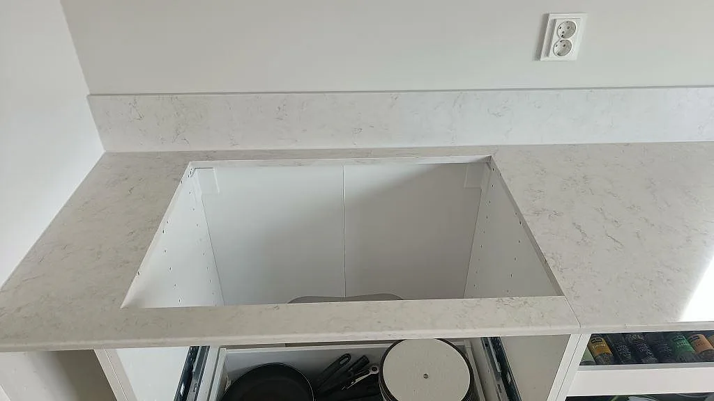 Køkkenbordplade i Silestone Snowy Ibiza, Oxie – billede 5
