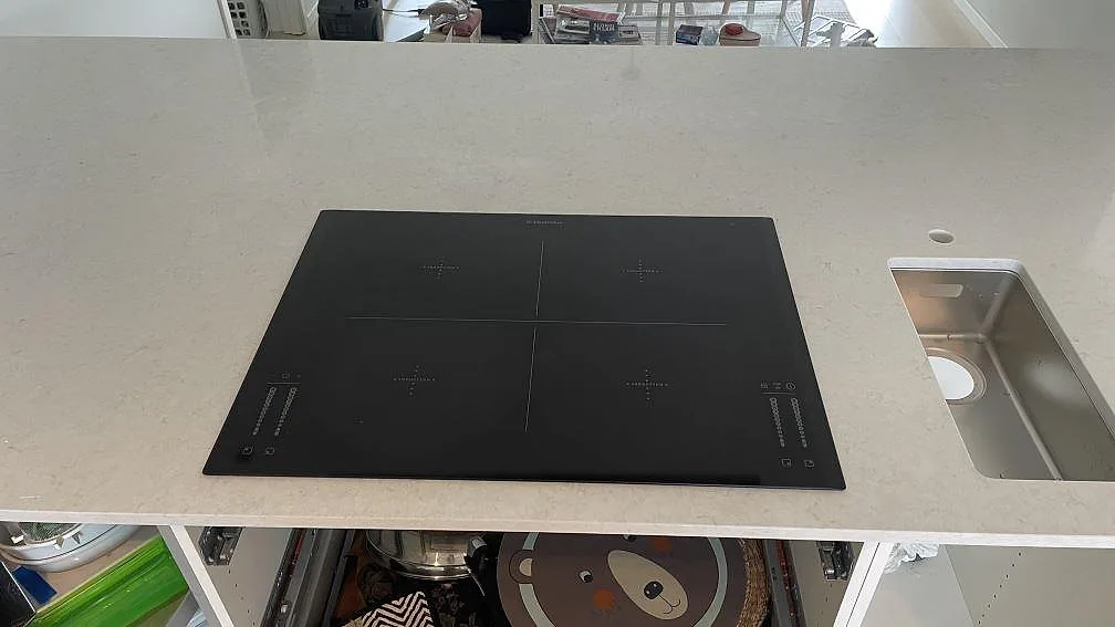 Køkkenbordplade i Silestone Snowy Ibiza, Rydebäck – billede 3