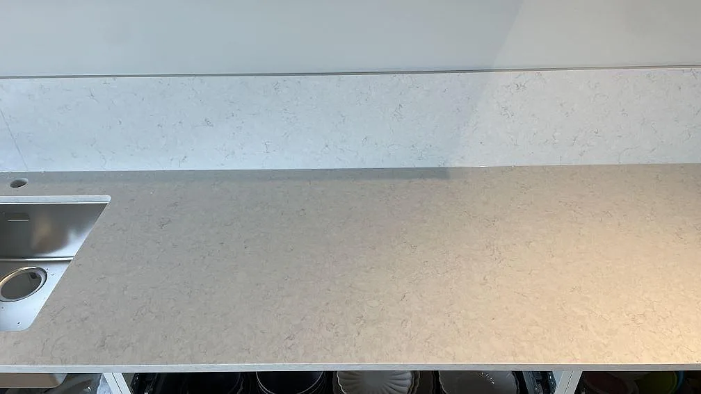 Køkkenbordplade i Silestone Snowy Ibiza, Rydebäck – billede 6