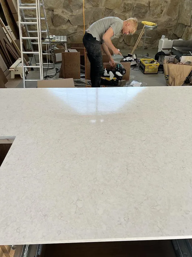 Køkkenbordplade i Silestone Snowy Ibiza, Simrishamn – billede 8