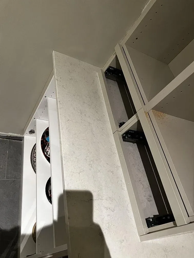 Køkkenbordplade i Silestone Snowy Ibiza, Skummeslövsstrand – billede 6
