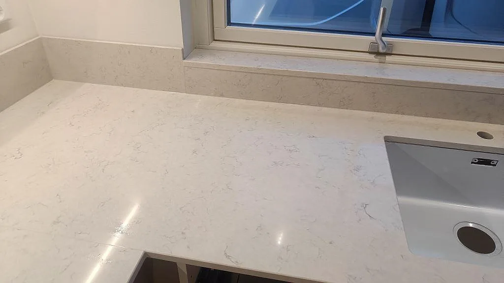 Køkkenbordplade i Silestone Snowy Ibiza, Skurup – billede 6