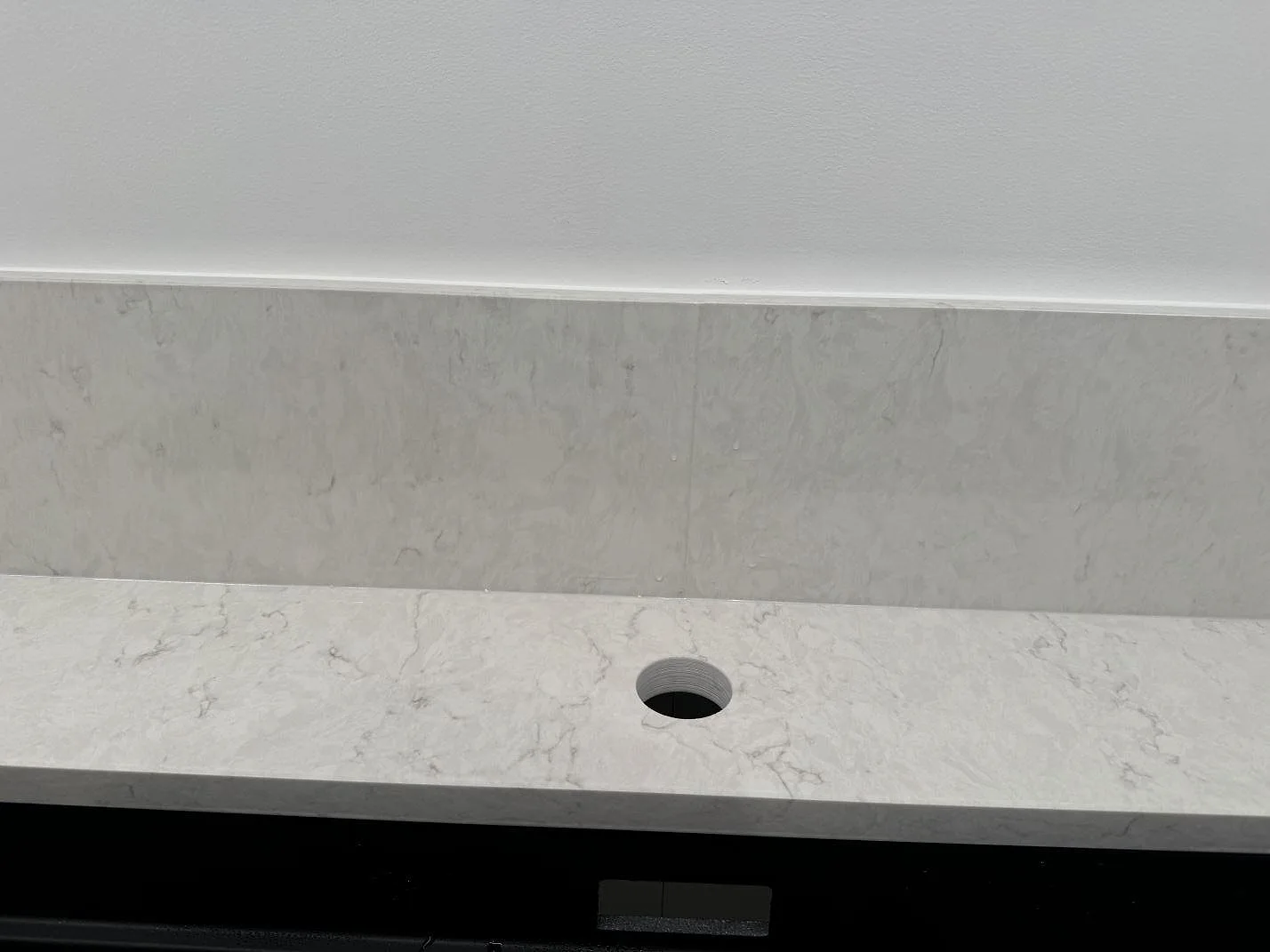 Køkkenbordplade i Silestone Snowy Ibiza, Staffanstorp – billede 4
