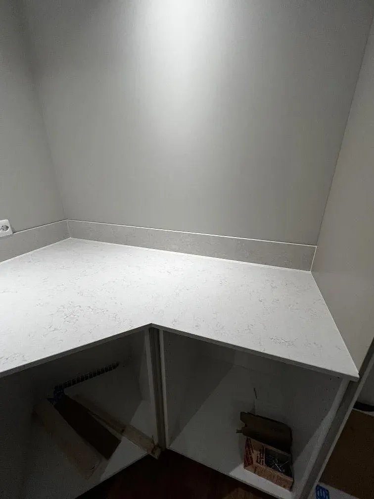 Køkkenbordplade i Silestone Snowy Ibiza, Stoby – billede 6