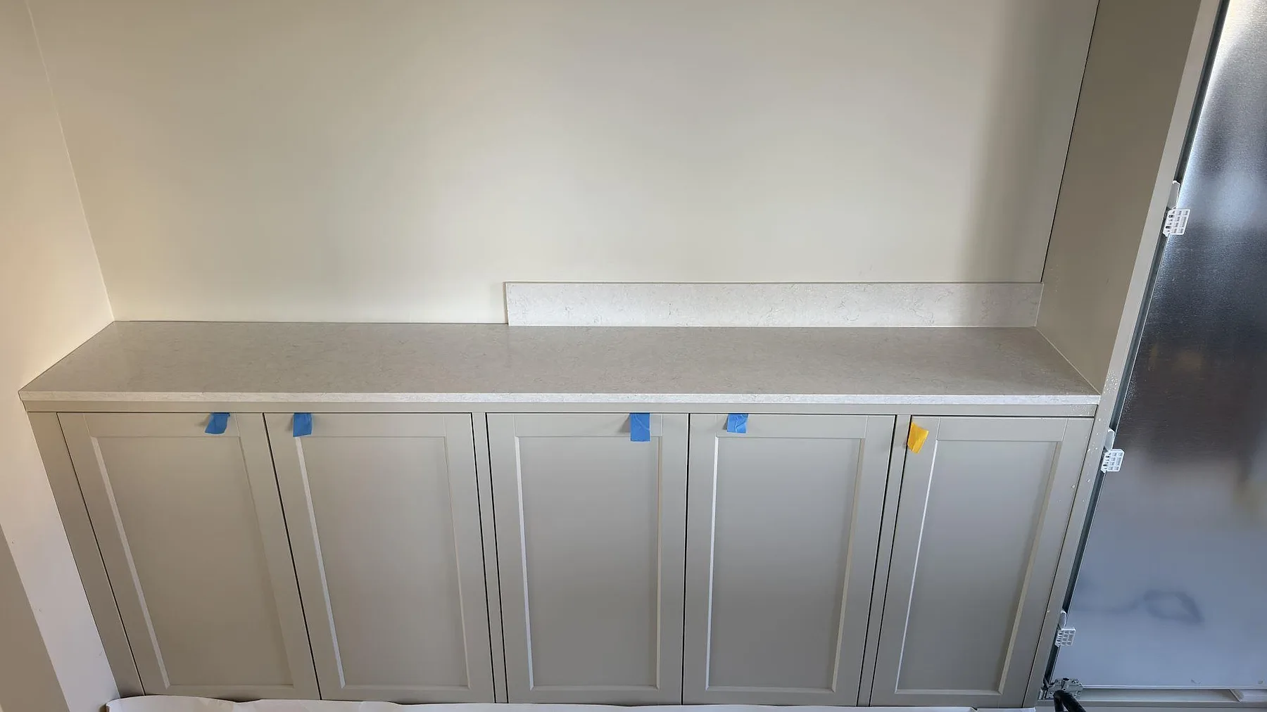 Køkkenbordplade i Silestone Snowy Ibiza, Stockholm – billede 5
