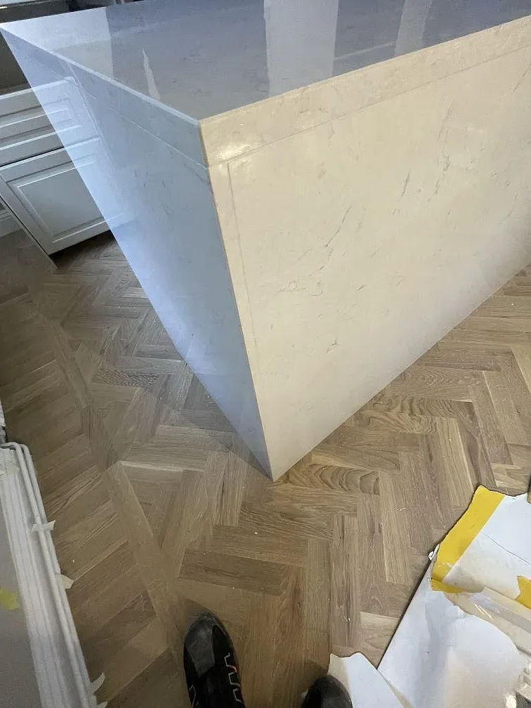 Køkkenbordplade i Silestone Snowy Ibiza, Stockholm – billede 4