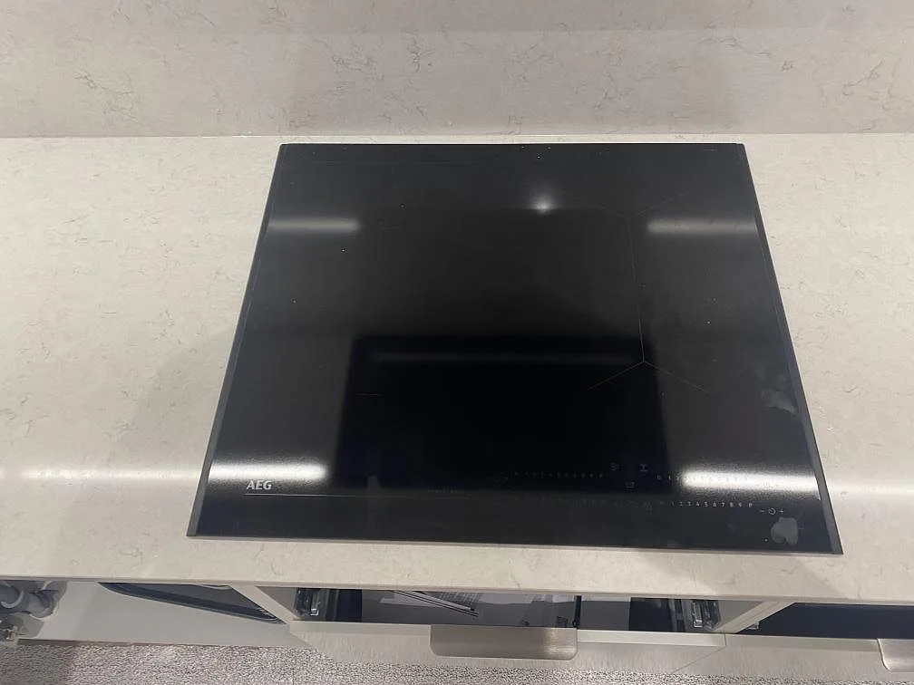 Køkkenbordplade i Silestone Snowy Ibiza, Strandbaden – billede 7