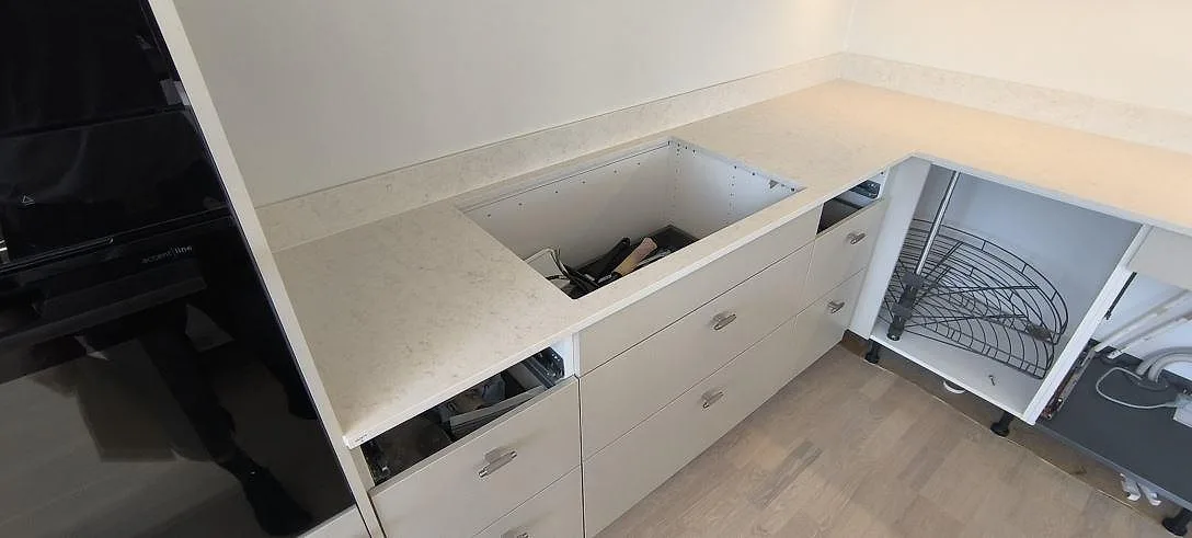 Køkkenbordplade i Silestone Snowy Ibiza, Sundbyberg – billede 3