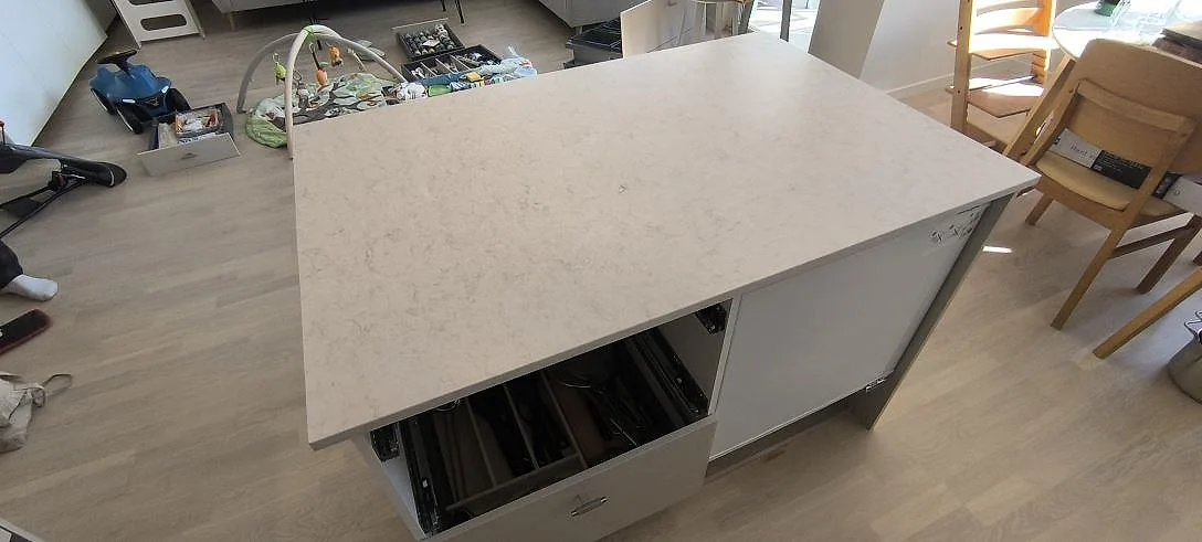 Køkkenbordplade i Silestone Snowy Ibiza, Sundbyberg – billede 4