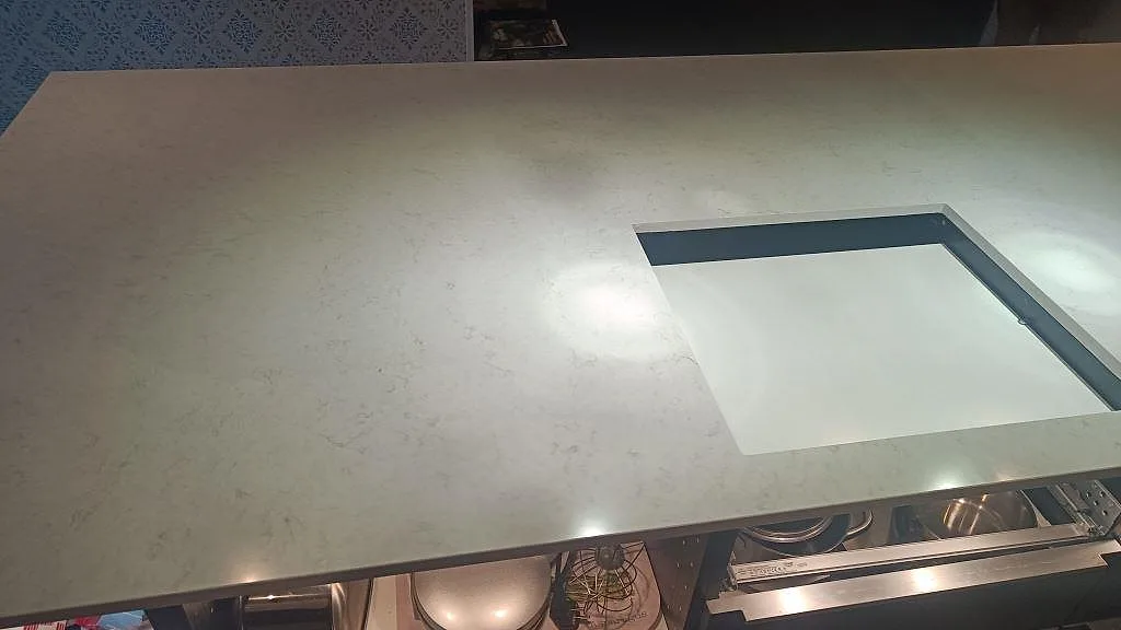 Køkkenbordplade i Silestone Snowy Ibiza, Tomelilla – billede 5