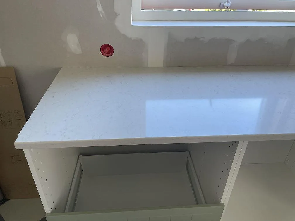 Køkkenbordplade i Silestone Snowy Ibiza, Trollhättan – billede 2