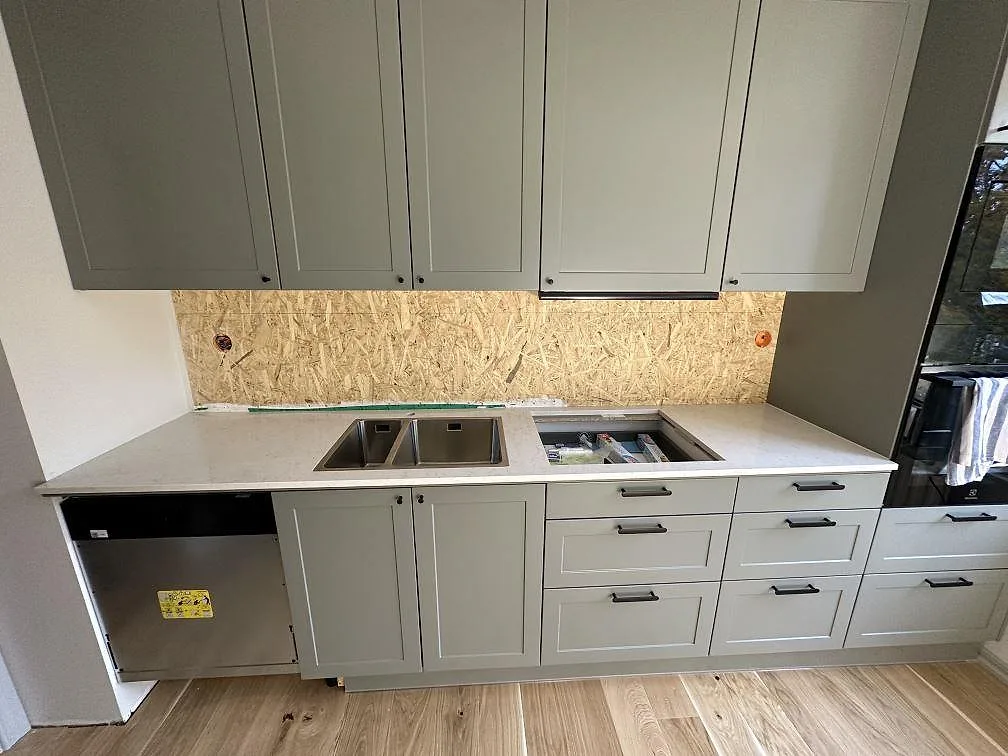 Køkkenbordplade i Silestone Snowy Ibiza, Uddevalla