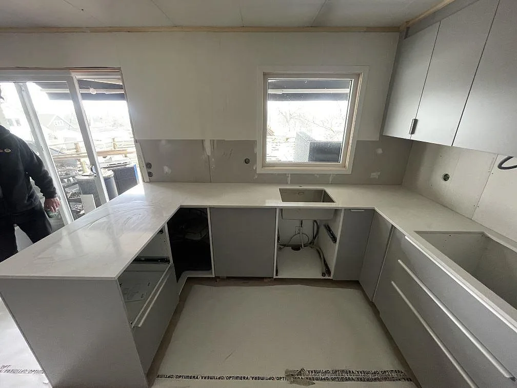 Køkkenbordplade i Silestone Snowy Ibiza, Ulricehamn – billede 2