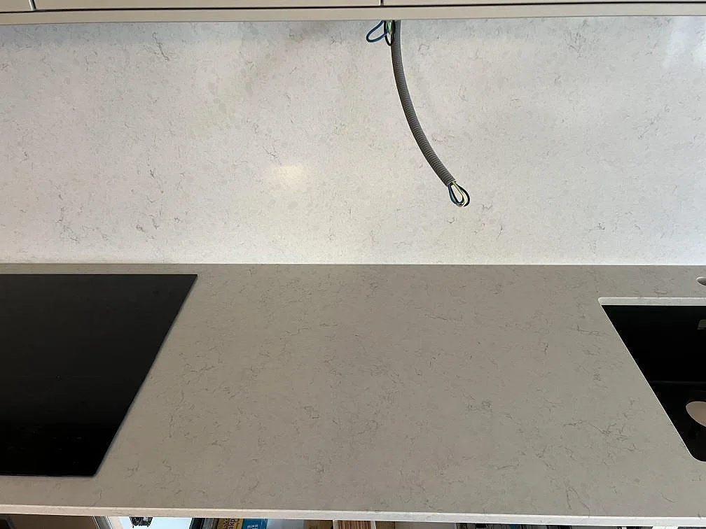 Køkkenbordplade i Silestone Snowy Ibiza, Värnamo – billede 4