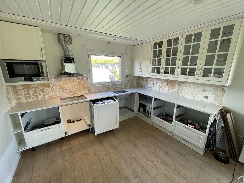 Køkkenbordplade i Silestone Snowy Ibiza, Västerås – billede 2