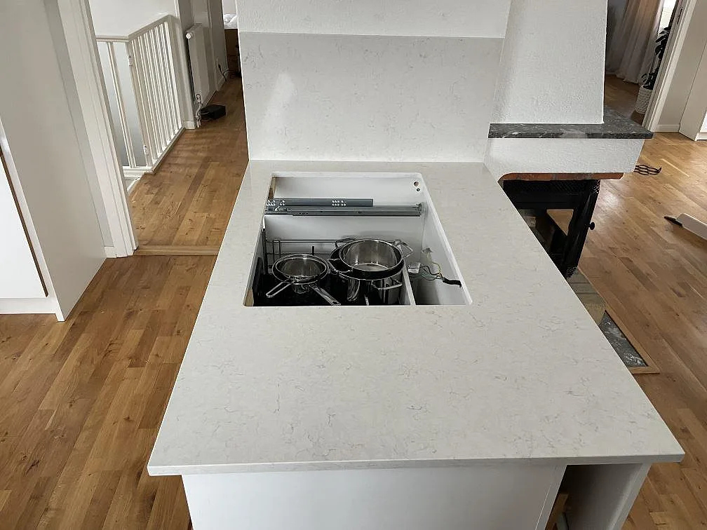 Køkkenbordplade i Silestone Snowy Ibiza, Västerås – billede 4