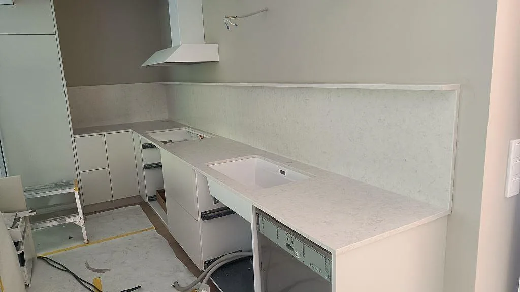 Køkkenbordplade i Silestone Snowy Ibiza, Västra Frölunda
