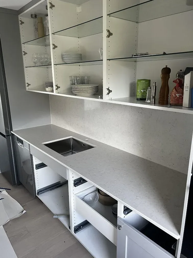 Køkkenbordplade i Silestone Snowy Ibiza, Västra Frölunda – billede 3