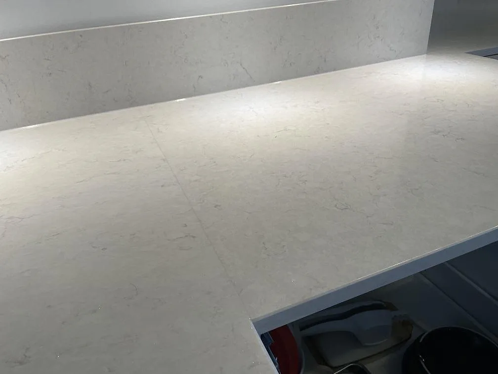 Køkkenbordplade i Silestone Snowy Ibiza, Västra Frölunda – billede 2
