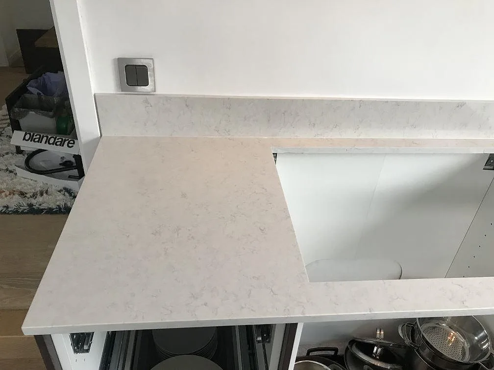 Køkkenbordplade i Silestone Snowy Ibiza, Växjö – billede 6