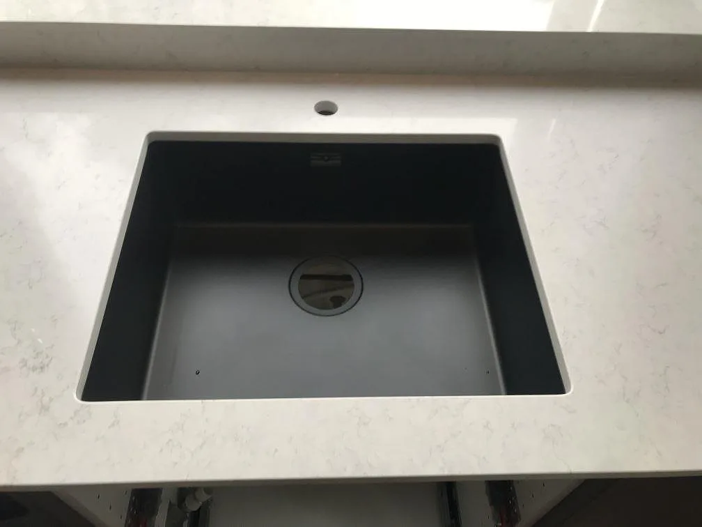 Køkkenbordplade i Silestone Snowy Ibiza, Växjö – billede 4