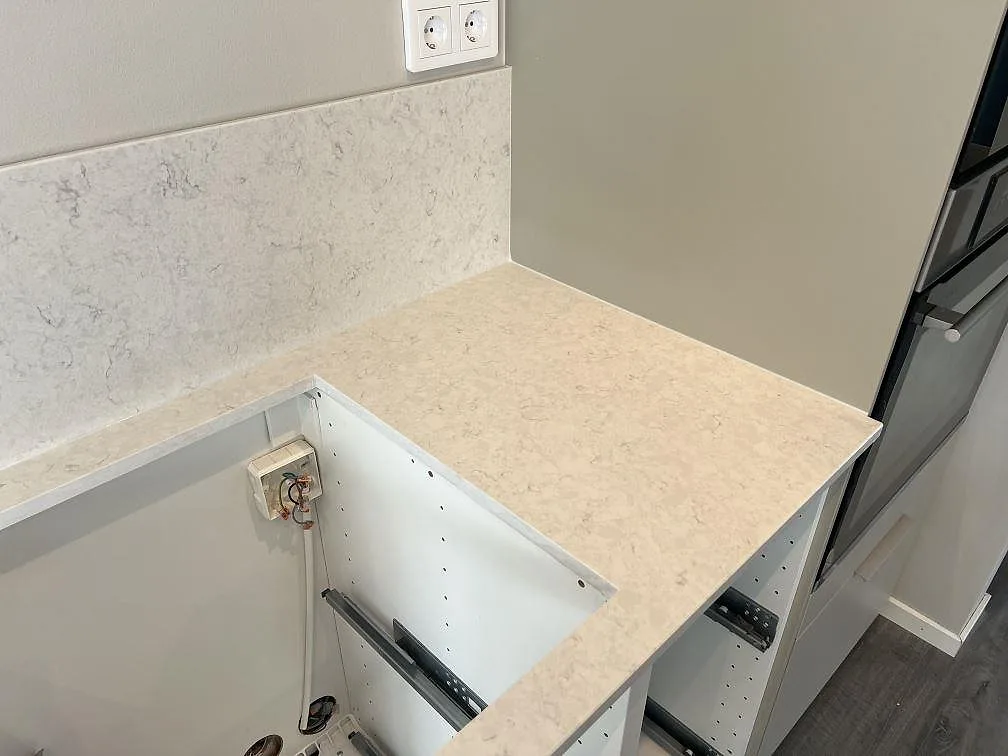 Køkkenbordplade i Silestone Snowy Ibiza, Veberöd – billede 5