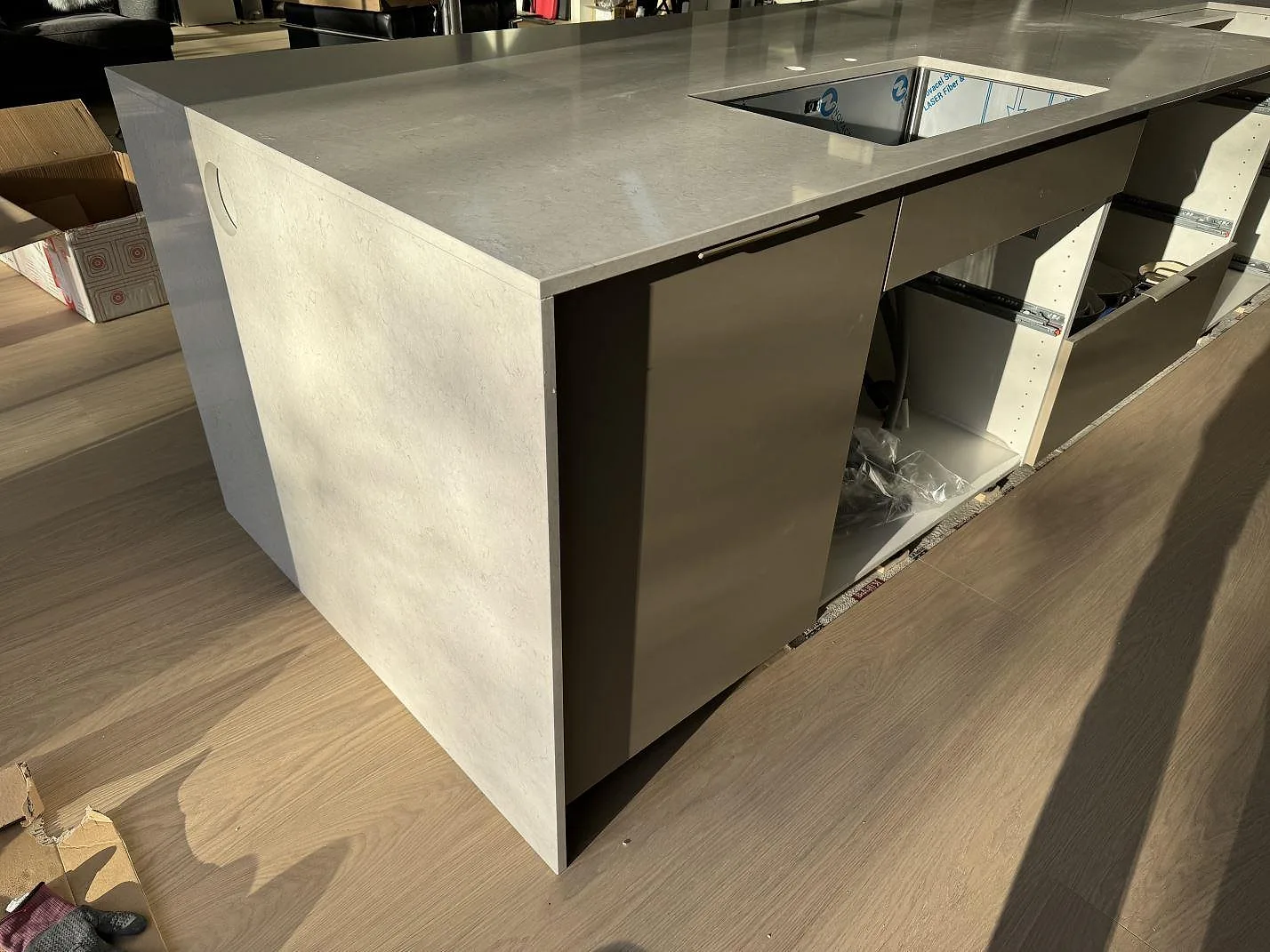 Køkkenbordplade i Silestone Snowy Ibiza, Vejbystrand – billede 2
