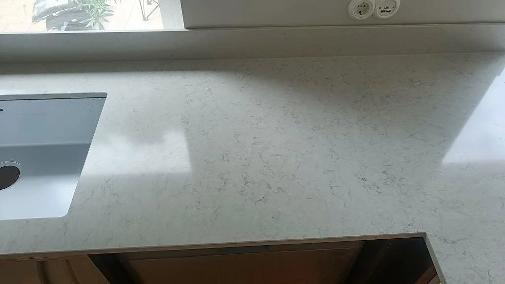 Køkkenbordplade i Silestone Snowy Ibiza, Vellinge – billede 5
