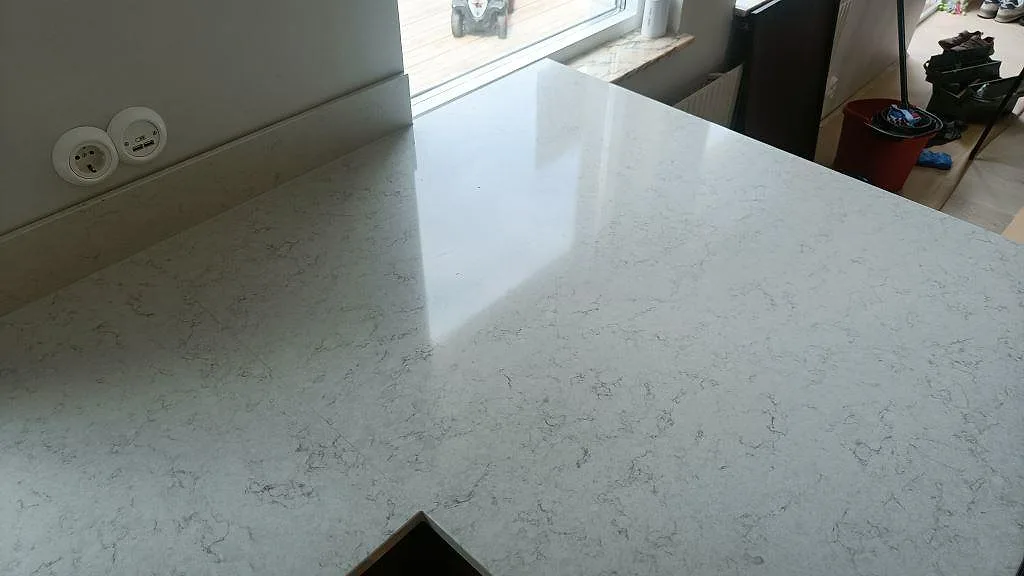 Køkkenbordplade i Silestone Snowy Ibiza, Vellinge – billede 8