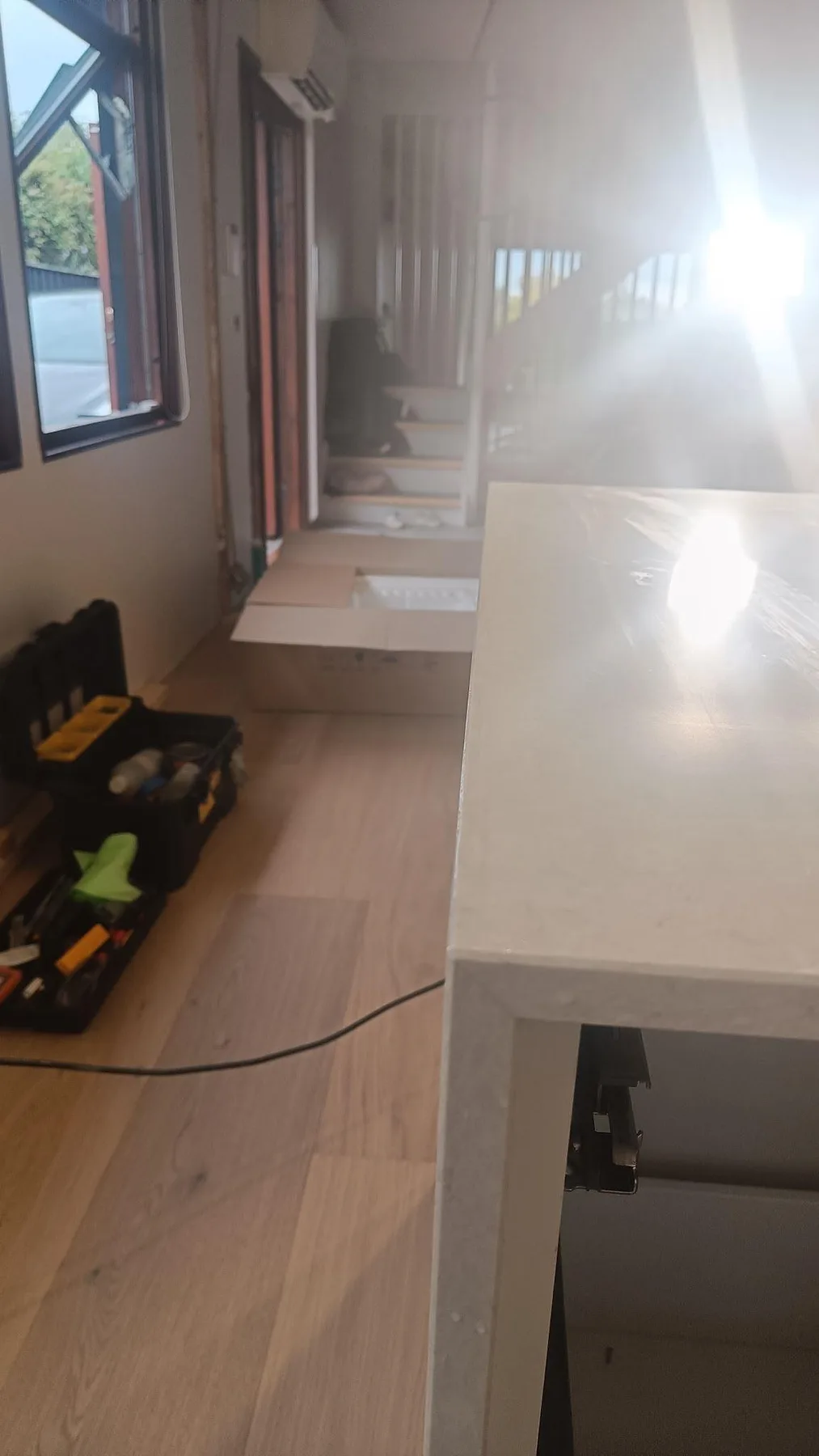 Køkkenbordplade i Silestone Snowy Ibiza, Viken – billede 8
