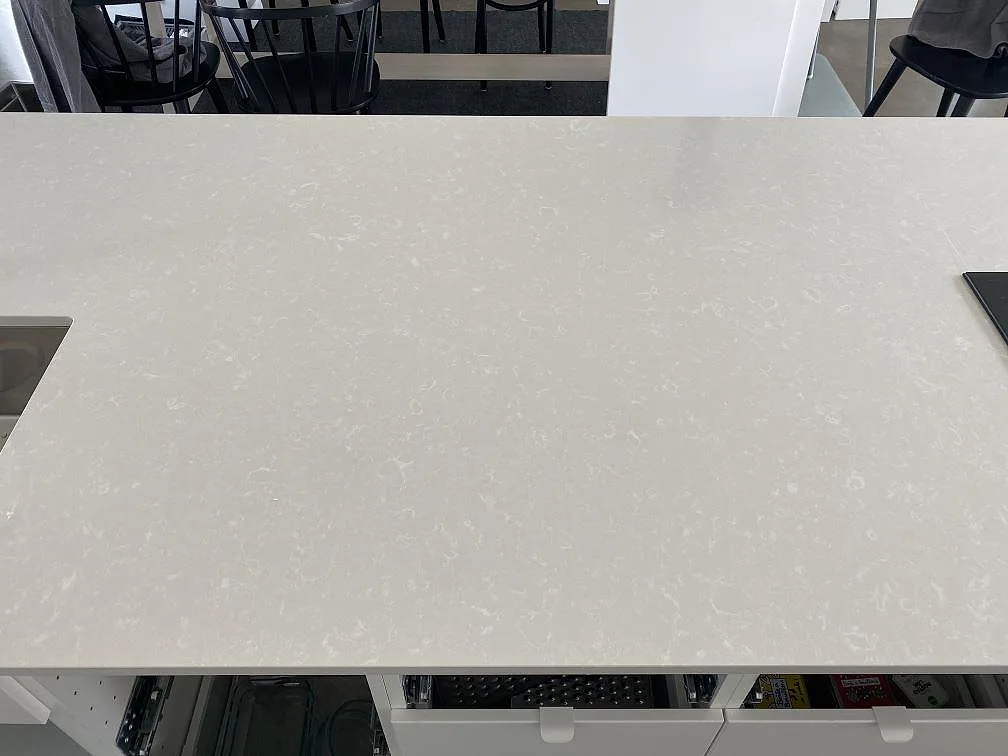 Køkkenbordplade i Silestone Yukon, Sävsjö – billede 5