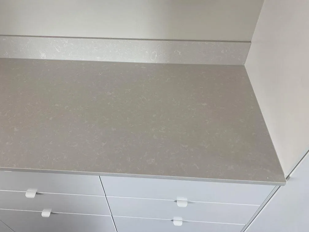 Køkkenbordplade i Silestone Yukon, Sävsjö – billede 7