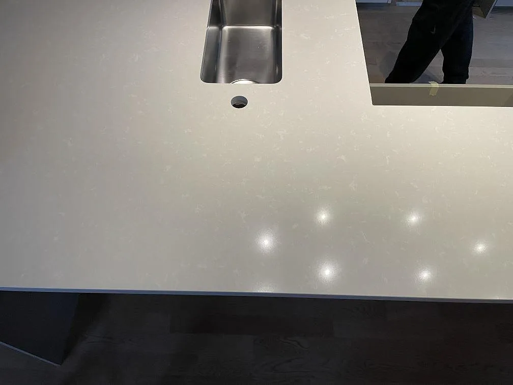 Køkkenbordplade i Silestone Yukon, Tyresö – billede 5