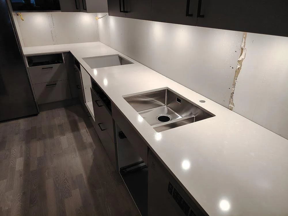 Køkkenbordplade i Silestone Yukon, Västerås – billede 2