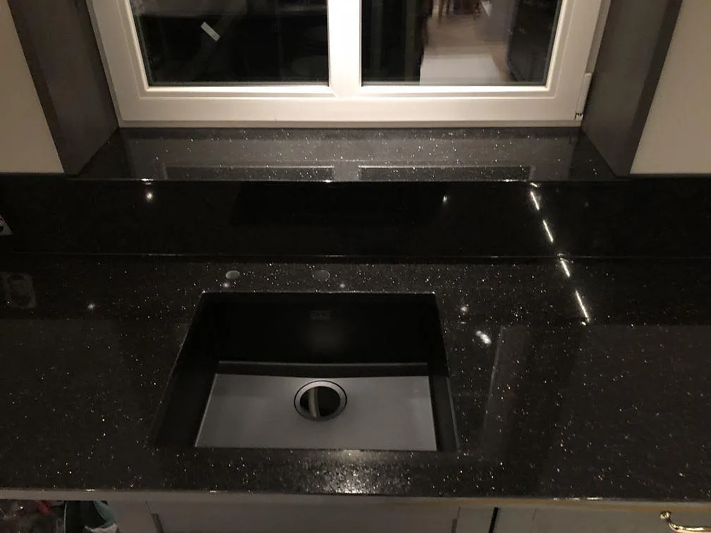 Køkkenbordplade i Star Galaxy, Alingsås – billede 4