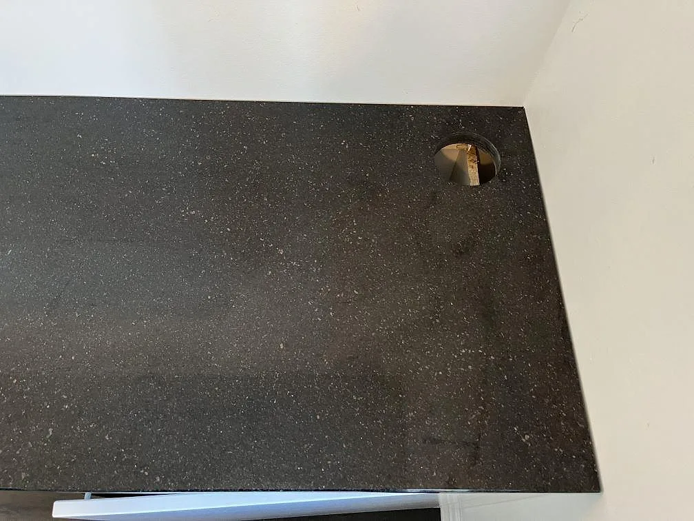 Køkkenbordplade i Star Galaxy, Göteborg – billede 2
