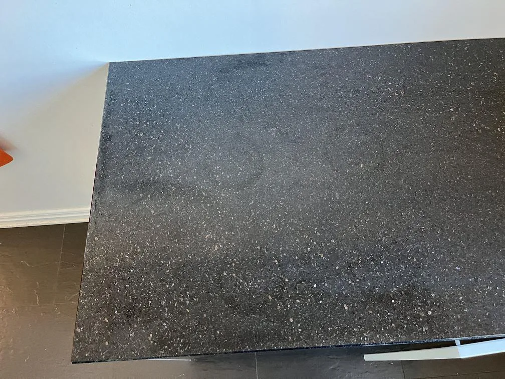Køkkenbordplade i Star Galaxy, Göteborg – billede 3