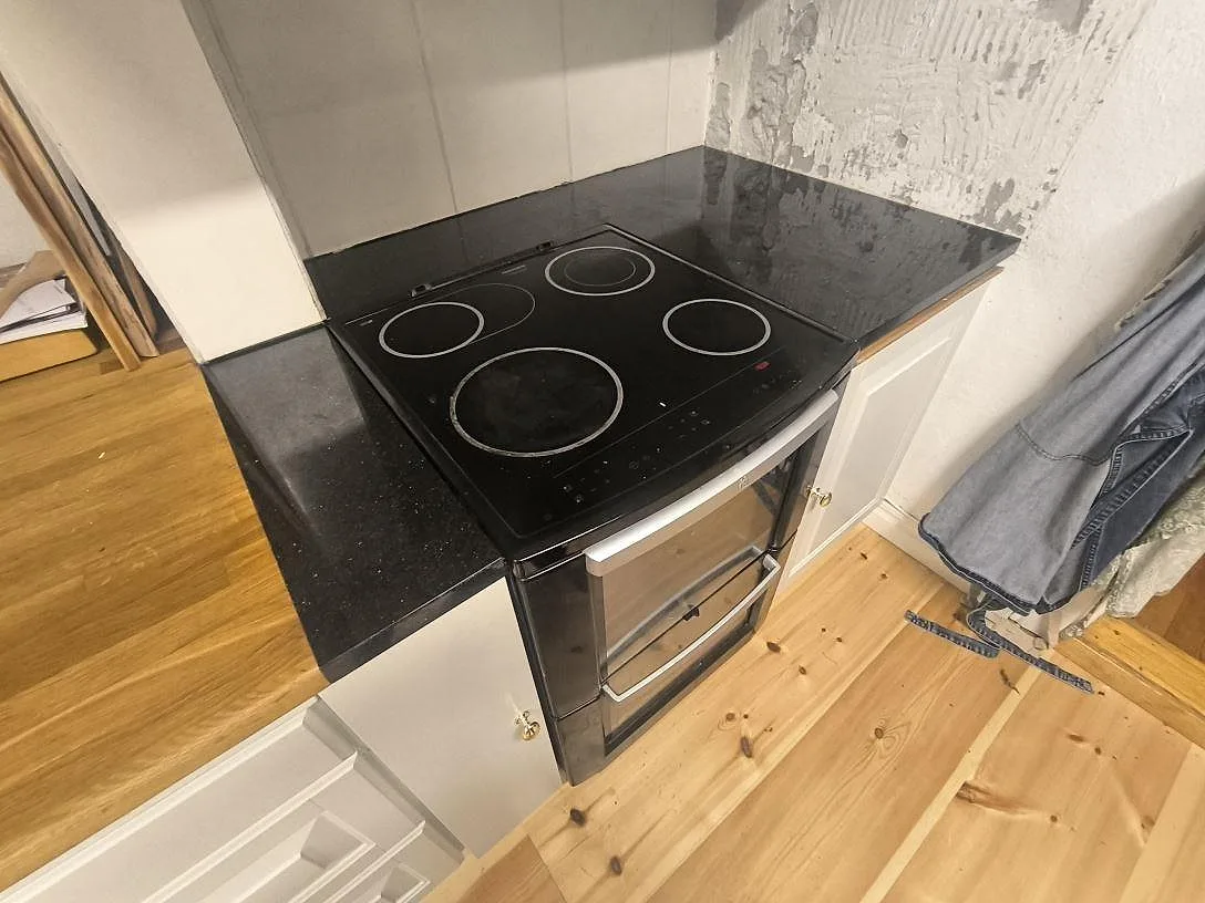 Køkkenbordplade i Star Galaxy, Grangärde – billede 2