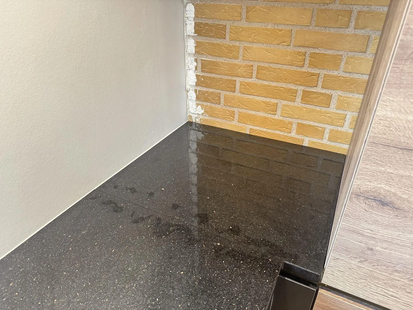 Køkkenbordplade i Star Galaxy, Helsinge – billede 8