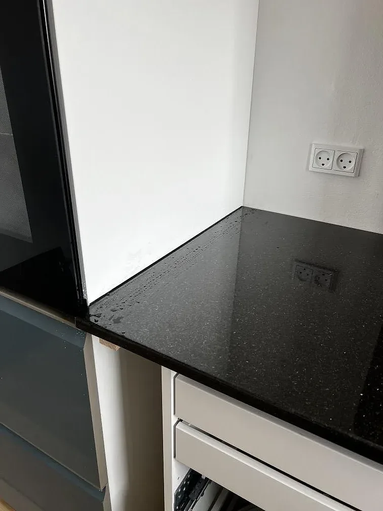 Køkkenbordplade i Star Galaxy, Kastrup – billede 8