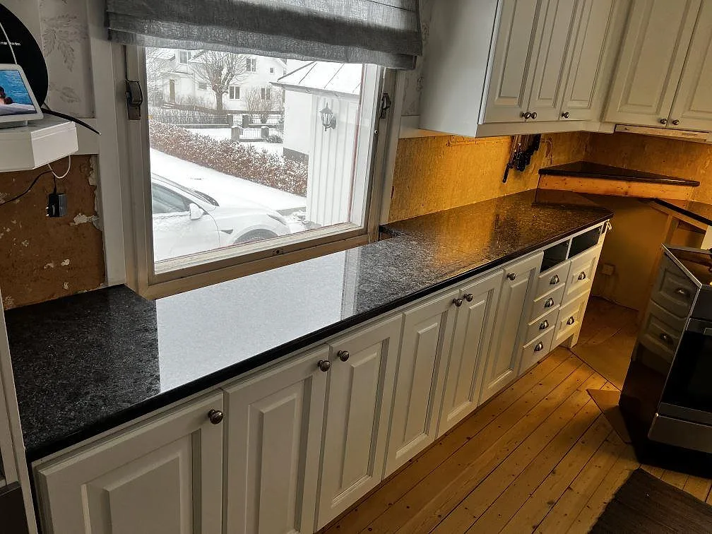 Køkkenbordplade i Steel Grey, Borås – billede 2
