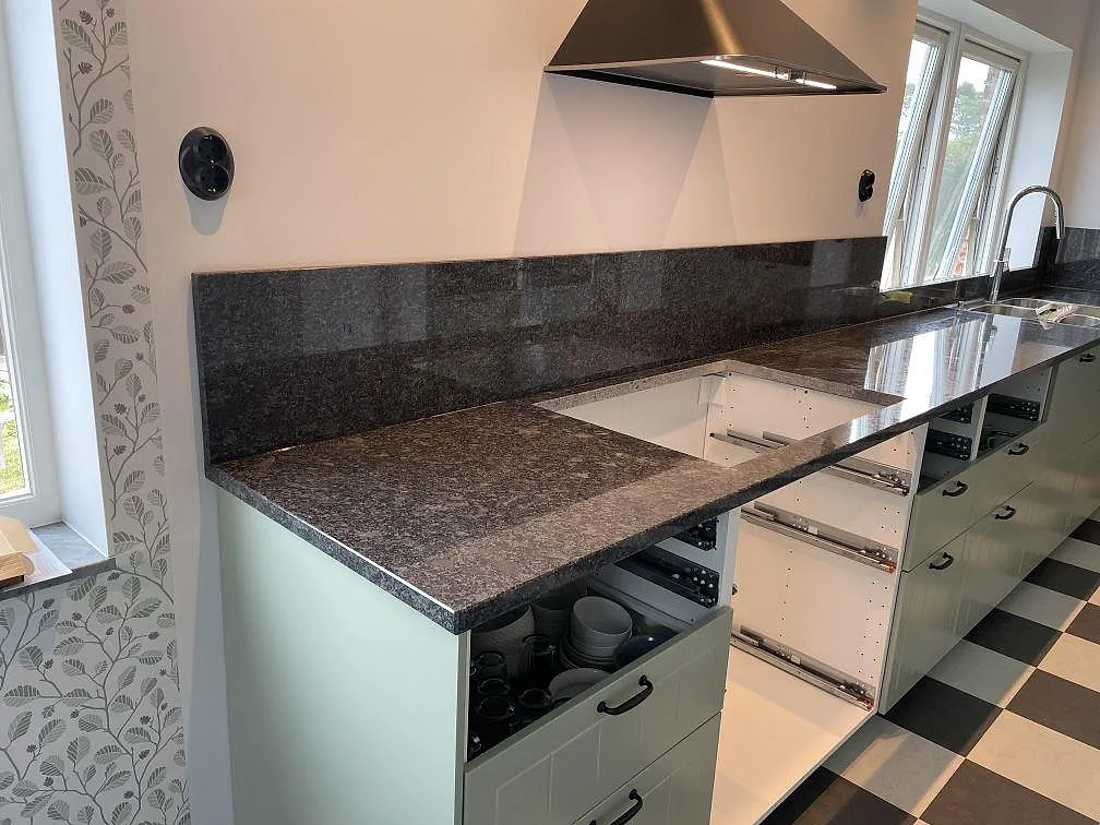 Køkkenbordplade i Steel Grey, Flyinge