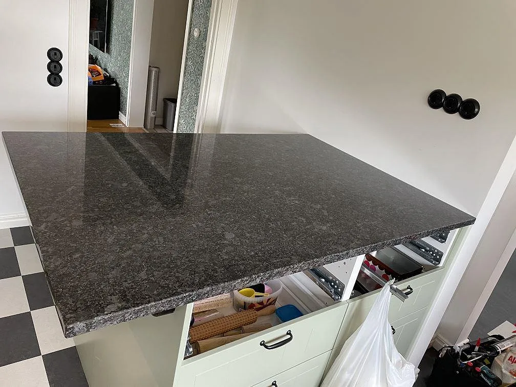 Køkkenbordplade i Steel Grey, Flyinge – billede 4